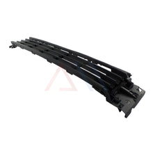 Load image into Gallery viewer, Parrilla de defensa Polo 15-18 c/moldura negra central