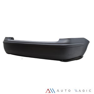 Defensa trasera Polo sedan 03-07 completa con accesorios