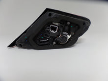 Cargar imagen en el visor de la galería, Calavera Passat cc 13-16 LED interior izquierda