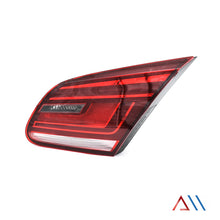 Load image into Gallery viewer, Calavera Passat cc 13-16 LED interior derecha