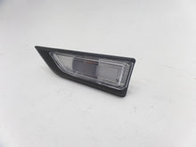 Load image into Gallery viewer, Cuarto direccional izquierda salp.Transporter/Caddy 16-18