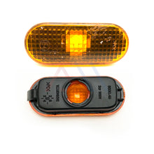 Load image into Gallery viewer, Cuarto direccional salpicadera  Jetta 99-15 Clasico/ Vento 14-15/ Amarok 11-23/ Polo 03-08/ Sharan 02-07/ Transporter 10-16/ UP 16 Golf/Jetta 93-99  izquierdo/derecho naranja