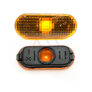 Cuarto direccional salpicadera  Jetta 99-15 Clasico/ Vento 14-15/ Amarok 11-23/ Polo 03-08/ Sharan 02-07/ Transporter 10-16/ UP 16 Golf/Jetta 93-99  izquierdo/derecho naranja