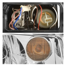 Load image into Gallery viewer, Faro Jetta VR6 00-07 con lupa en niebla izquierdo