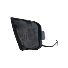 Load image into Gallery viewer, Tapa de remolque defensa trasero Golf 15-17