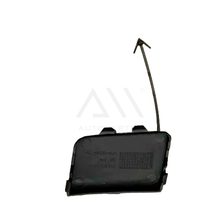 Load image into Gallery viewer, Tapa de remolque defensa trasero Bora 06-10