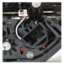 Cargar imagen en el visor de la galería, Calavera Tiguan 18-24 Led interior izquierda