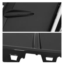 Load image into Gallery viewer, Moldura Tiguan 22-24 R-line filo cromo derecha