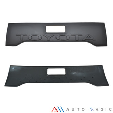 Load image into Gallery viewer, Moldura aplique Tacoma 16-23 para tapa de cajuela