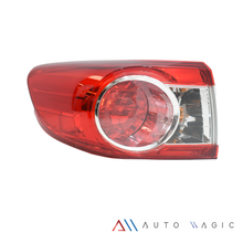 Load image into Gallery viewer, Calavera Corolla 11-13 exterior izquierda