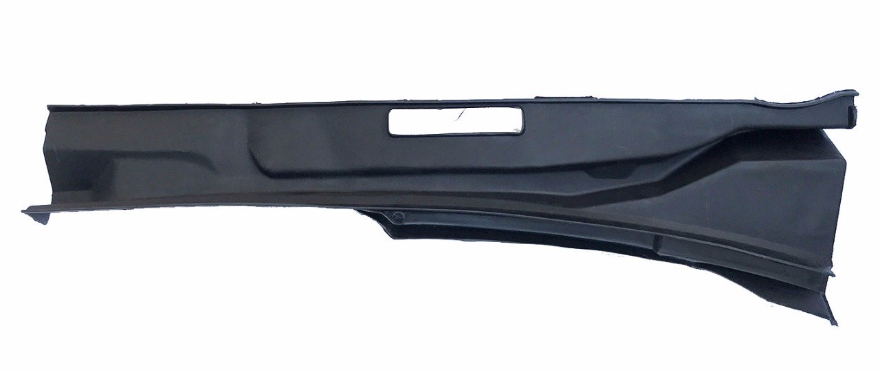 Tolva de parabrisas Jetta/Golf 88-92